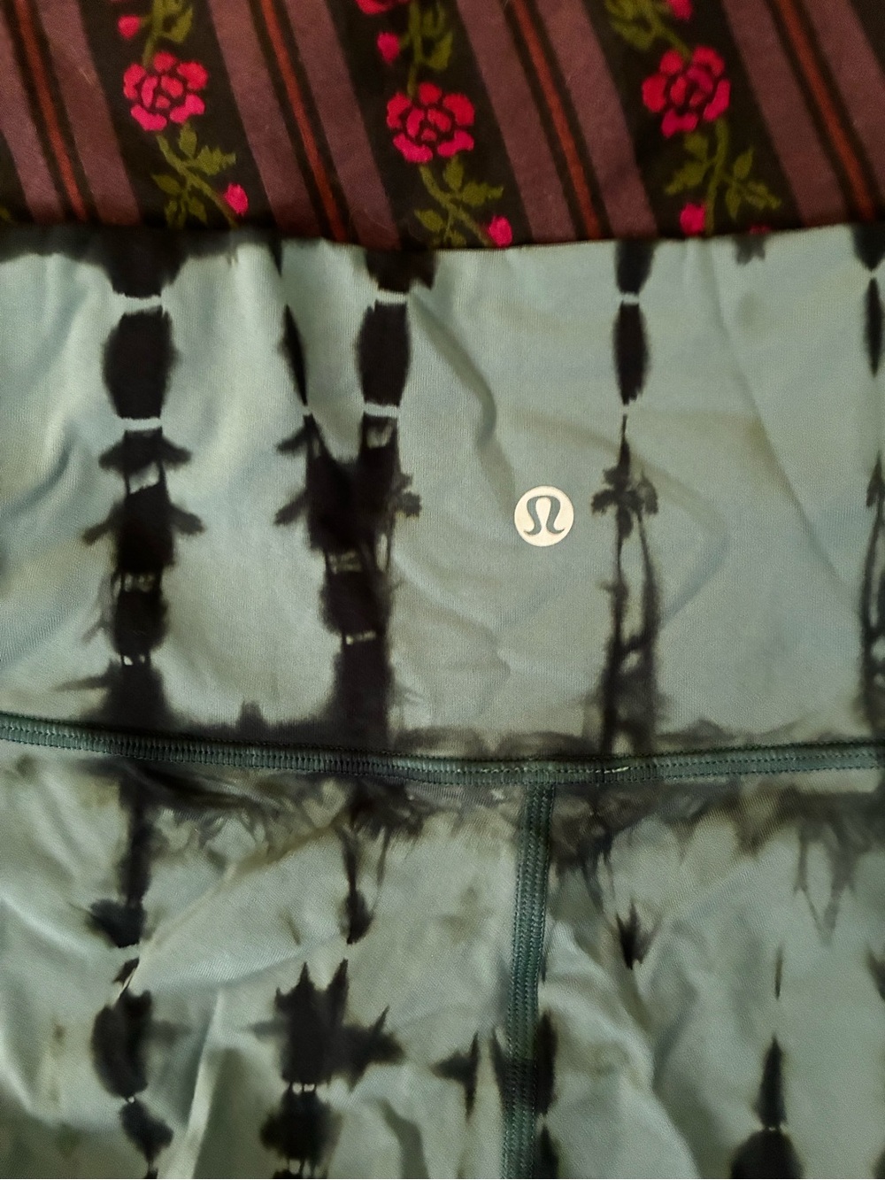 lululemon athletica Green Tie-Dye Leggings